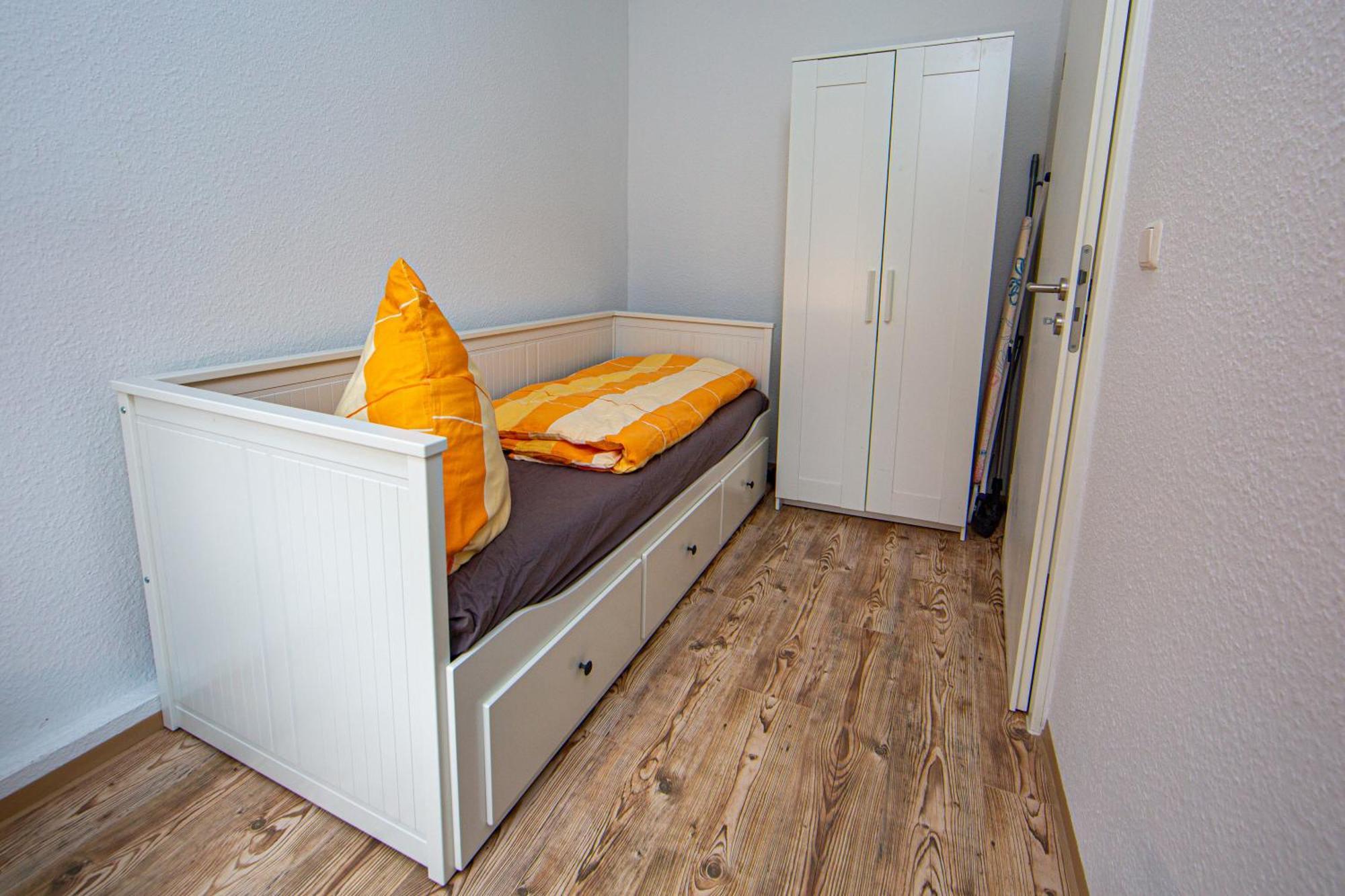 Grossraum-Apartments Mit 2Sz, Wz, Kueche, Smart-Tv, Parken, Etc Érfurt Habitación foto
